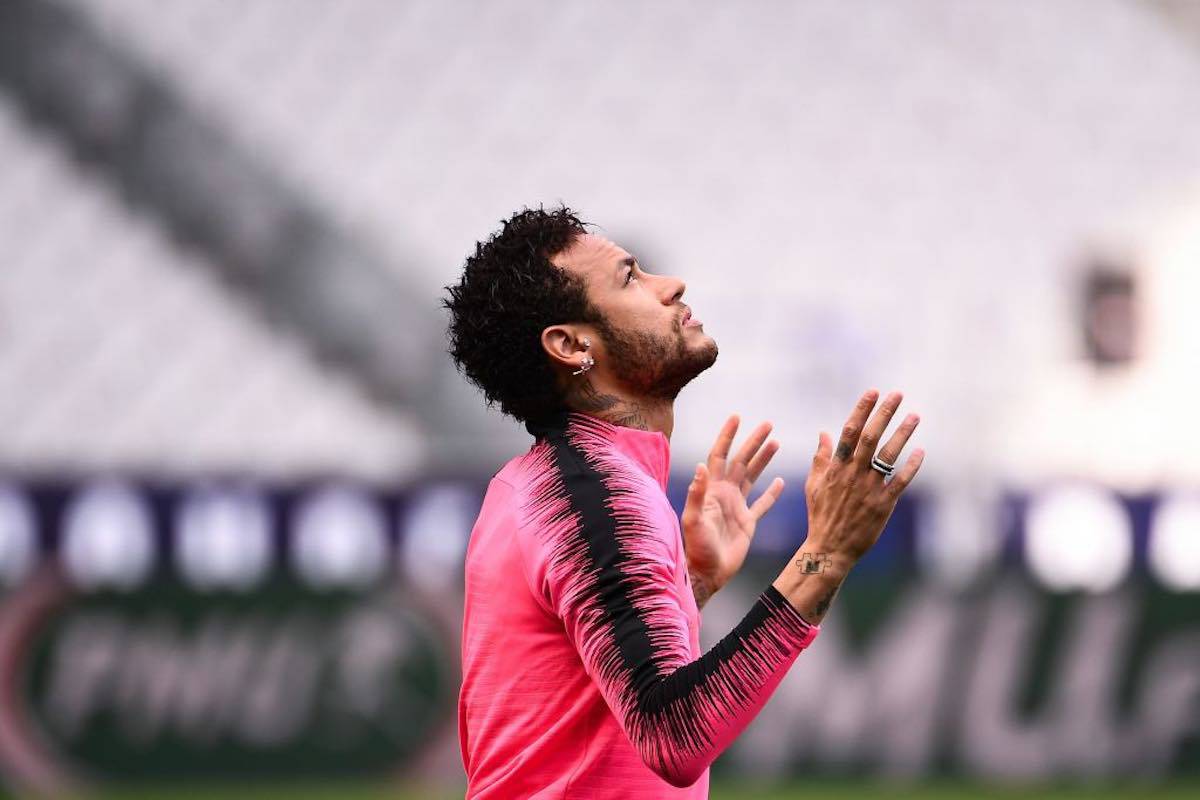 Neymar a rischio infortuni. Lo dice l'ex medico del PSG