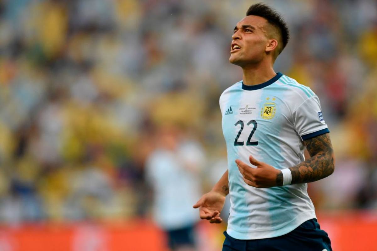 Lautaro Martinez segna una tripletta