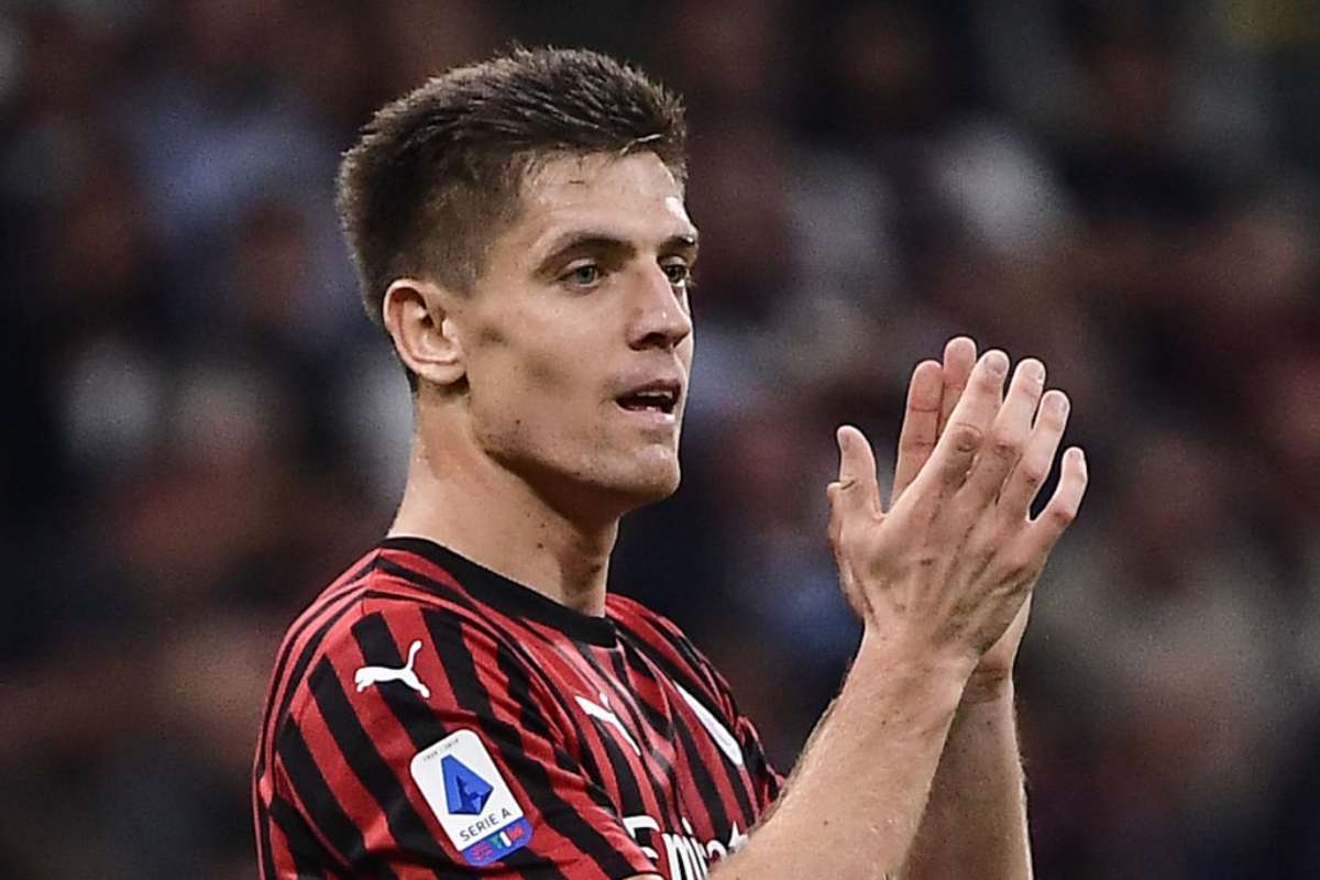 Milan il messaggio social di Piatek per salutare i rossoneri 