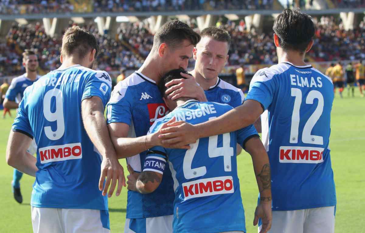 Il Napoli batte il Lecce 1-4
