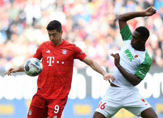 Bundesliga, risultati 19 ottobre: Lewandowski non basta, l'Augsburg ferma il Bayern Monaco