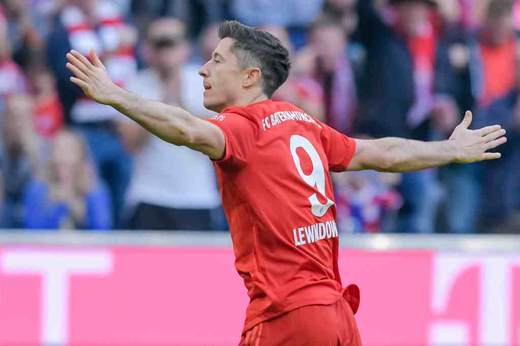 Bundesliga, Lewandowski da record: in gol da nove partite, supera Aubameyang