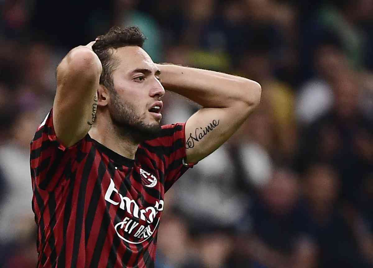 Fantacalcio, consigli formazione: Calhanoglu da non schierare nella 7.a giornata di Serie A