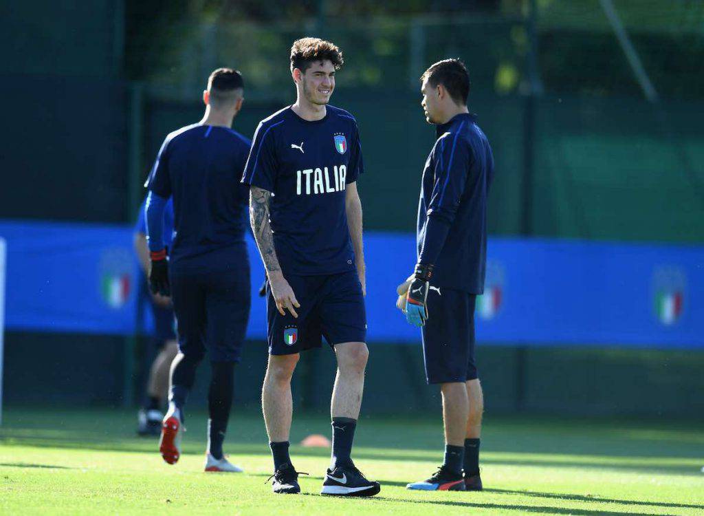 Bastoni lascia il ritiro dell'Italia U21