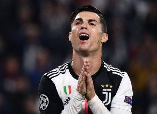 Napoli-Juventus, Cristiano Ronaldo furioso nello spogliatoio dopo la sconfitta