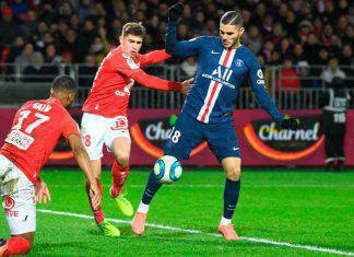 Ligue 1: il PSG si aggrappa a Icardi e batte il Brest