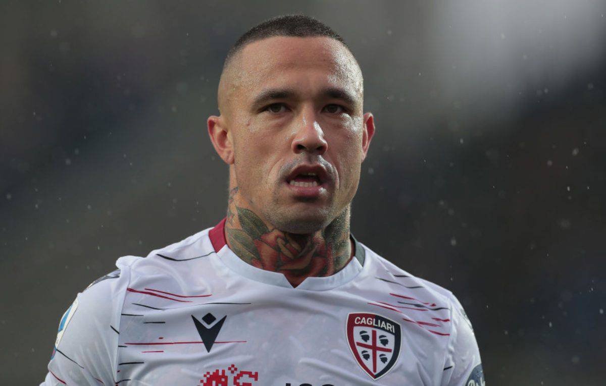 Nainggolan show in Cagliari-Fiorentina 