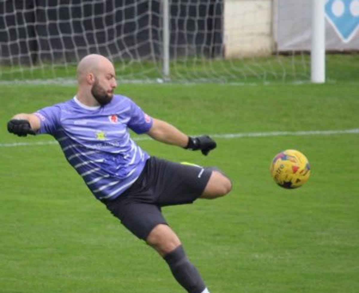 Tony Breeden ha calciato il rigore in tribuna 