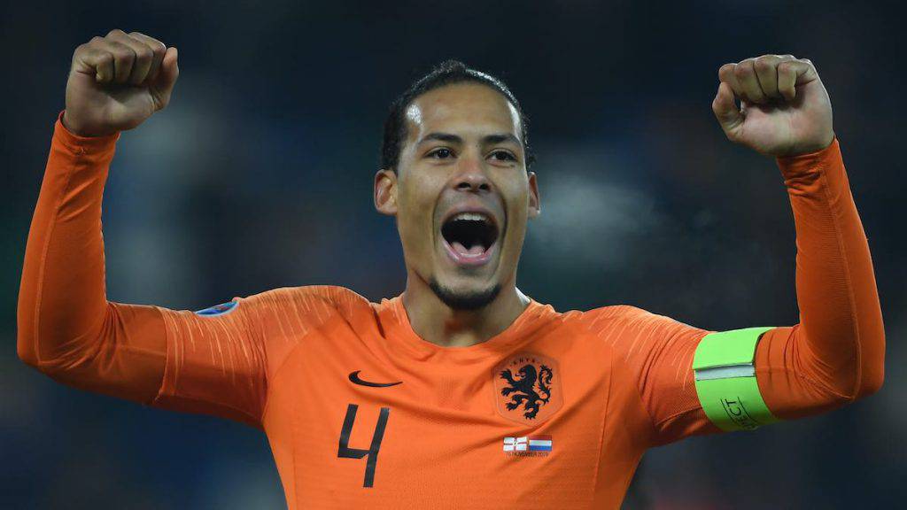 Virgil Van Dijk favorito per il Pallone d'Oro