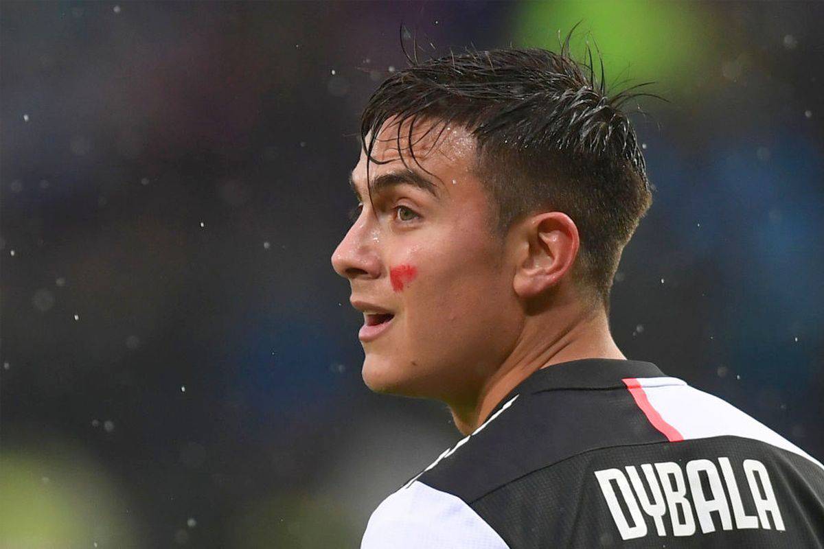 Juventus, Dybala: "Con Sarri gli attaccanti si divertono. Cristiano Ronaldo e Messi? Due mostri”