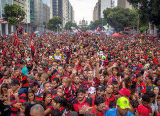 Flamengo, festeggiamenti a Rio per la Coppa Libertadores: immagini impressionanti