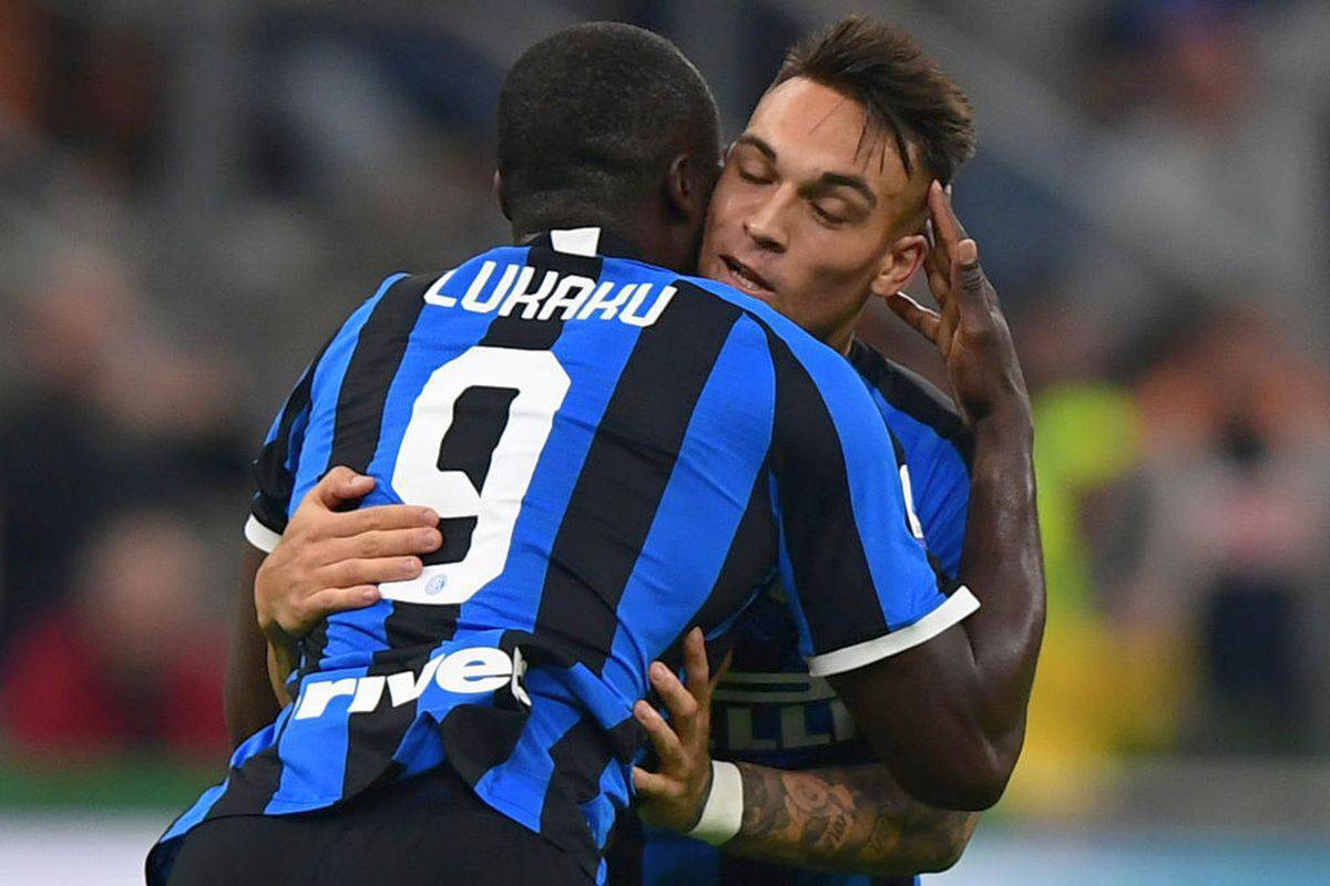 lautaro martinez con lukaku