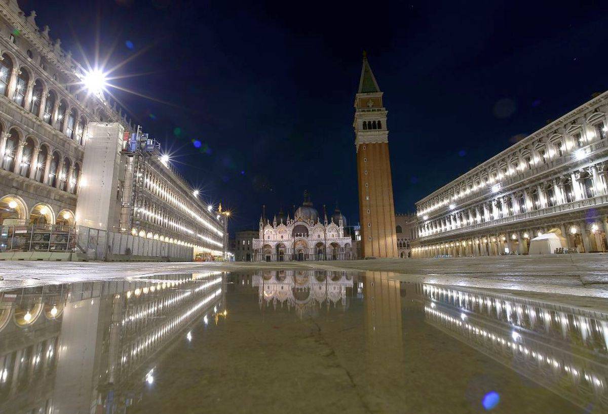 L'Italia vicina a Venezia: delegazione della Nazionale a Piazza San Marco