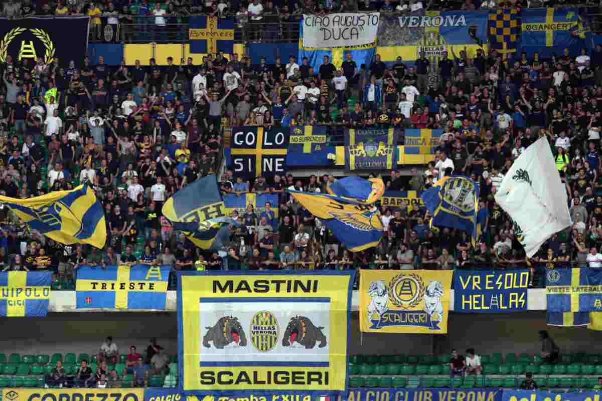 Razzismo, Hellas Verona: cori dei tifosi al pub. Ecco cosa accade - VIDEO