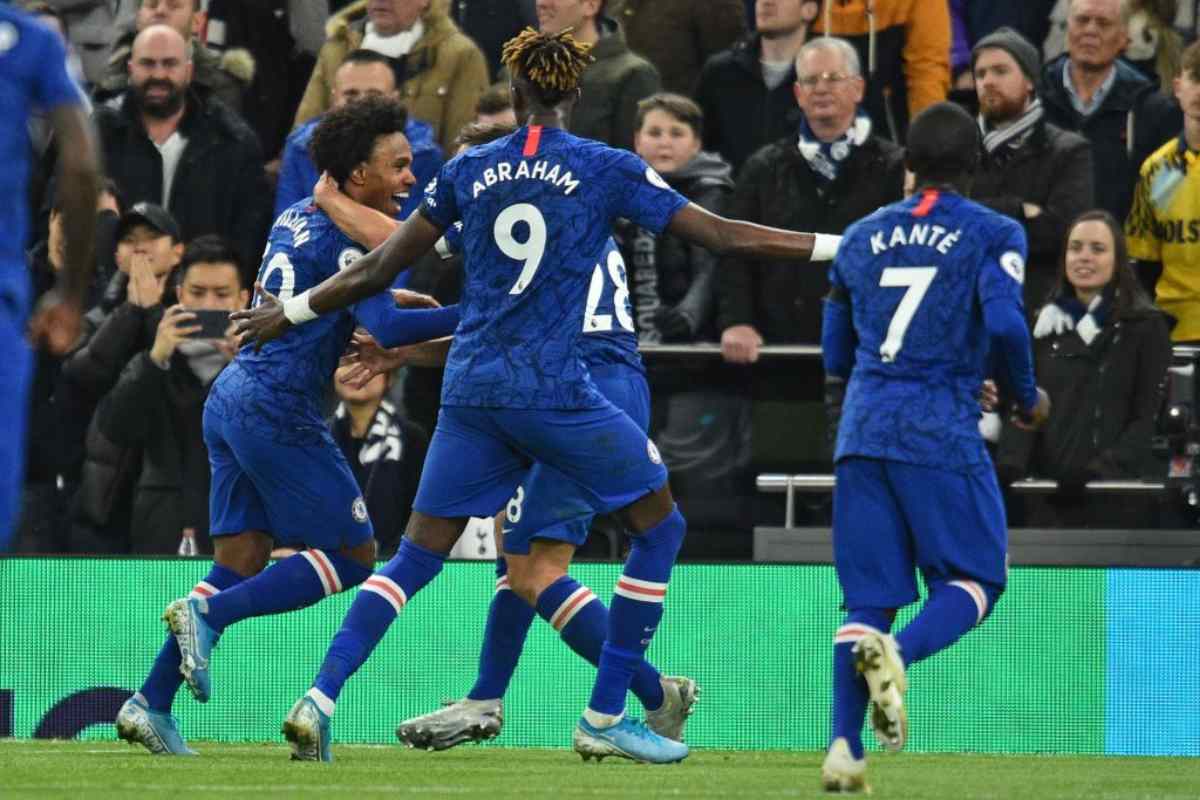 Premier League: il Chelsea batte il Tottenham e rovina il Natale di Mourinho