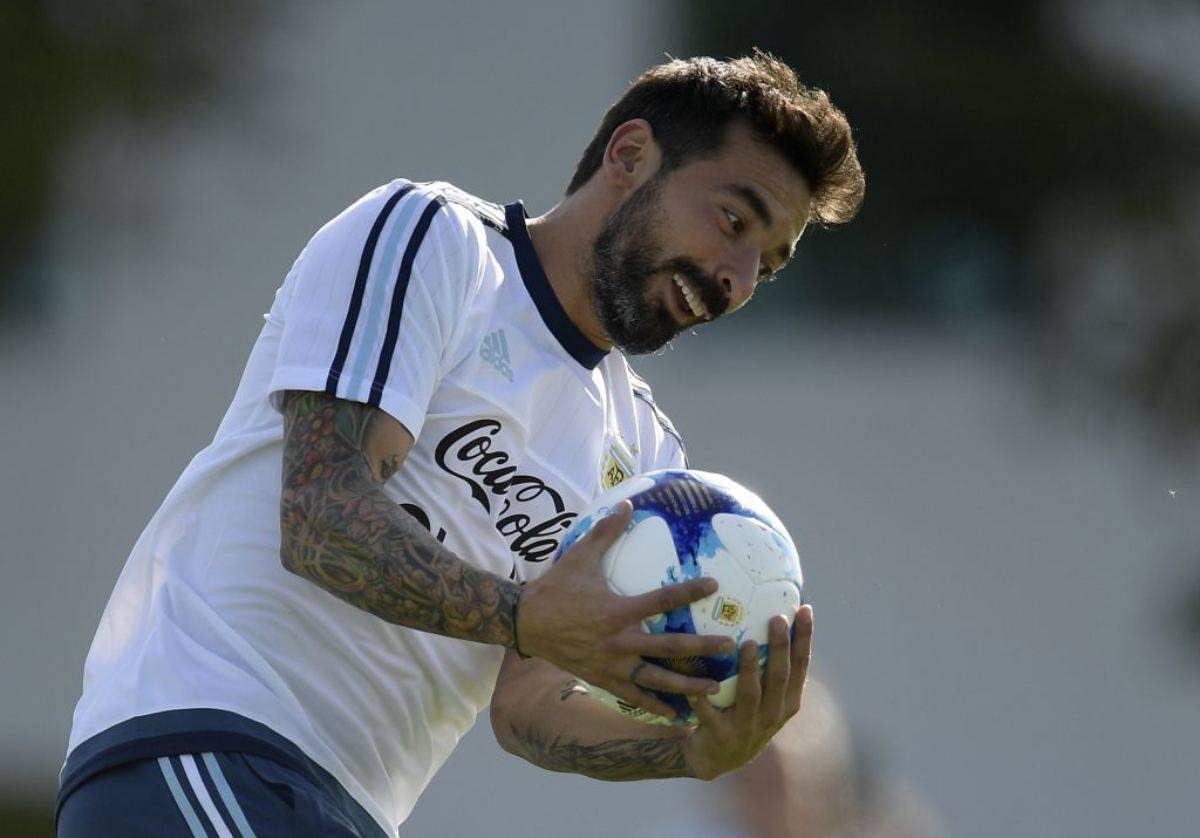 Lavezzi, rende ufficiale il ritiro