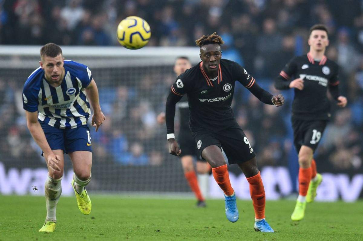 Premier League, Chelsea bloccato a Brighton: Marcos Alonso e Giroud in tribuna