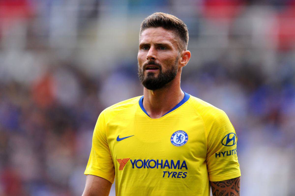 Giroud, tradito dall'Inter: in estate c'è la Lazio. Euro 2020 a rischio