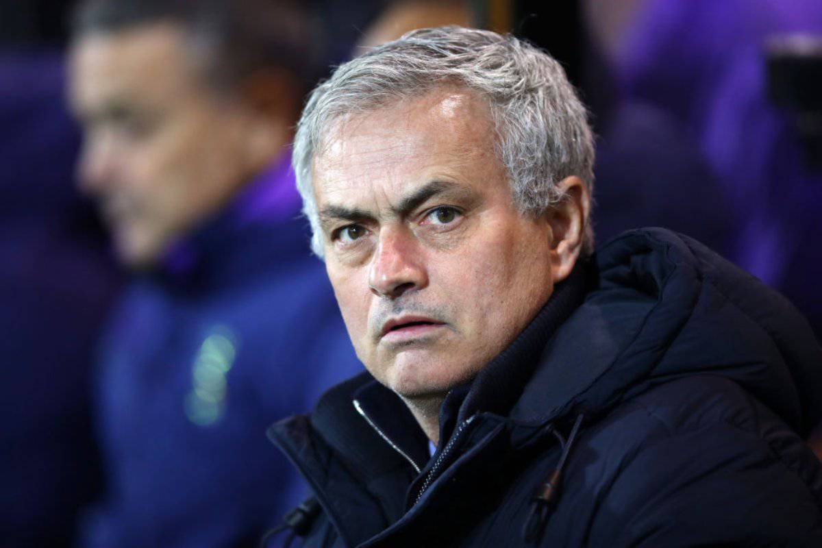 Premier League, Tottenham ko a Southampton, prima crisi per Mourinho