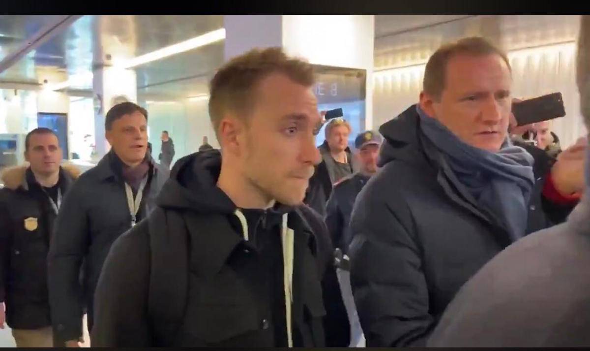 Inter, Eriksen atterrato a Milano: pronto per le visite mediche | FOTO