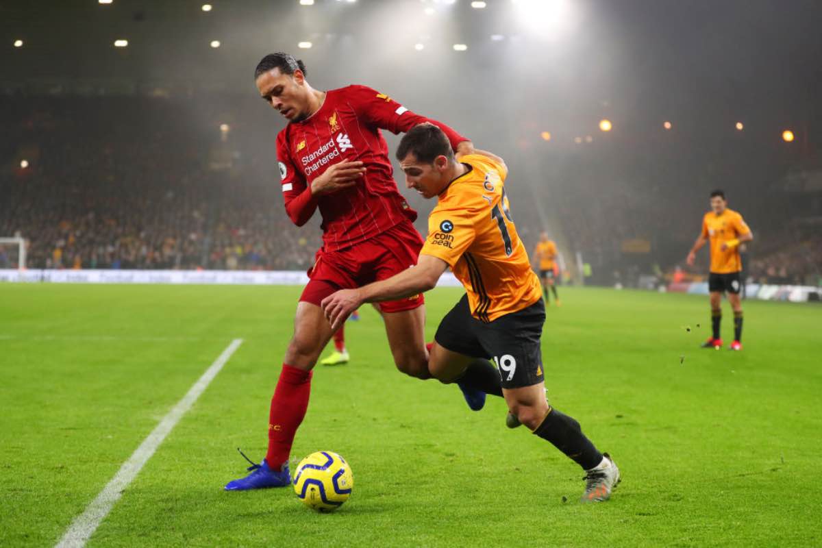 Premier League, Wolves-Liverpool 1-2: Henderson e Firmino avvicinano i Reds al titolo