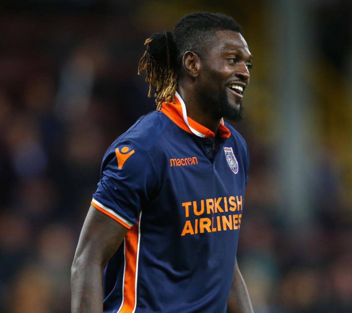 Adebayor cambia squadra a 36 anni