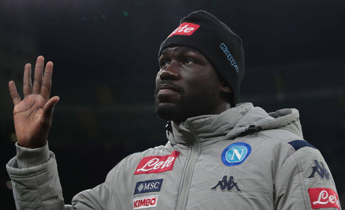 Napoli, Koulibaly compra una villa a Parigi e si avvicina al PSG