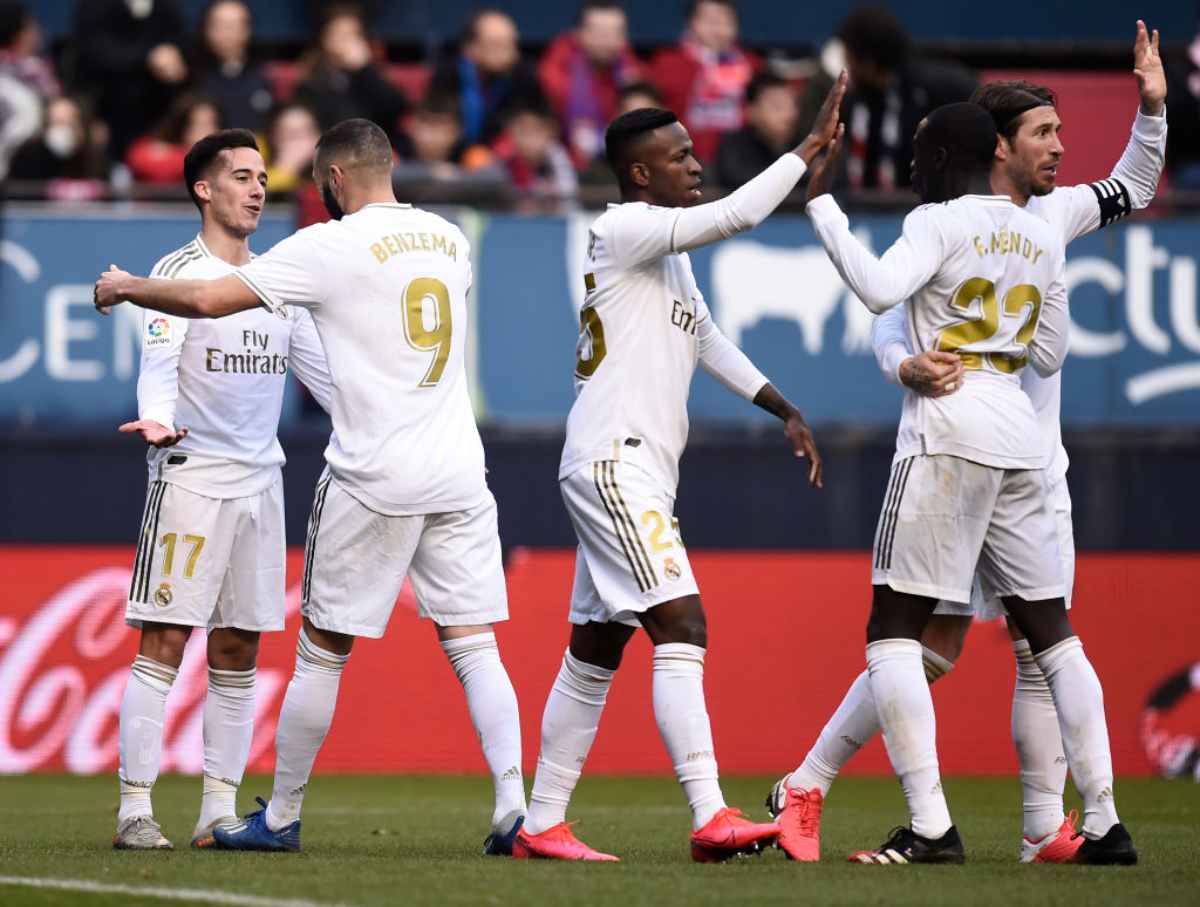 Real Madrid, lo stadio diventa un centro di raccolta