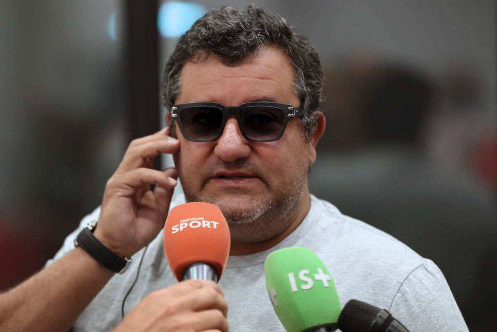 Stoccata di Mino Raiola a Solskjaer