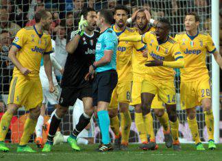 Champions League, Oliver per Atalanta-Valencia. L'arbitro che fece infuriare Buffon
