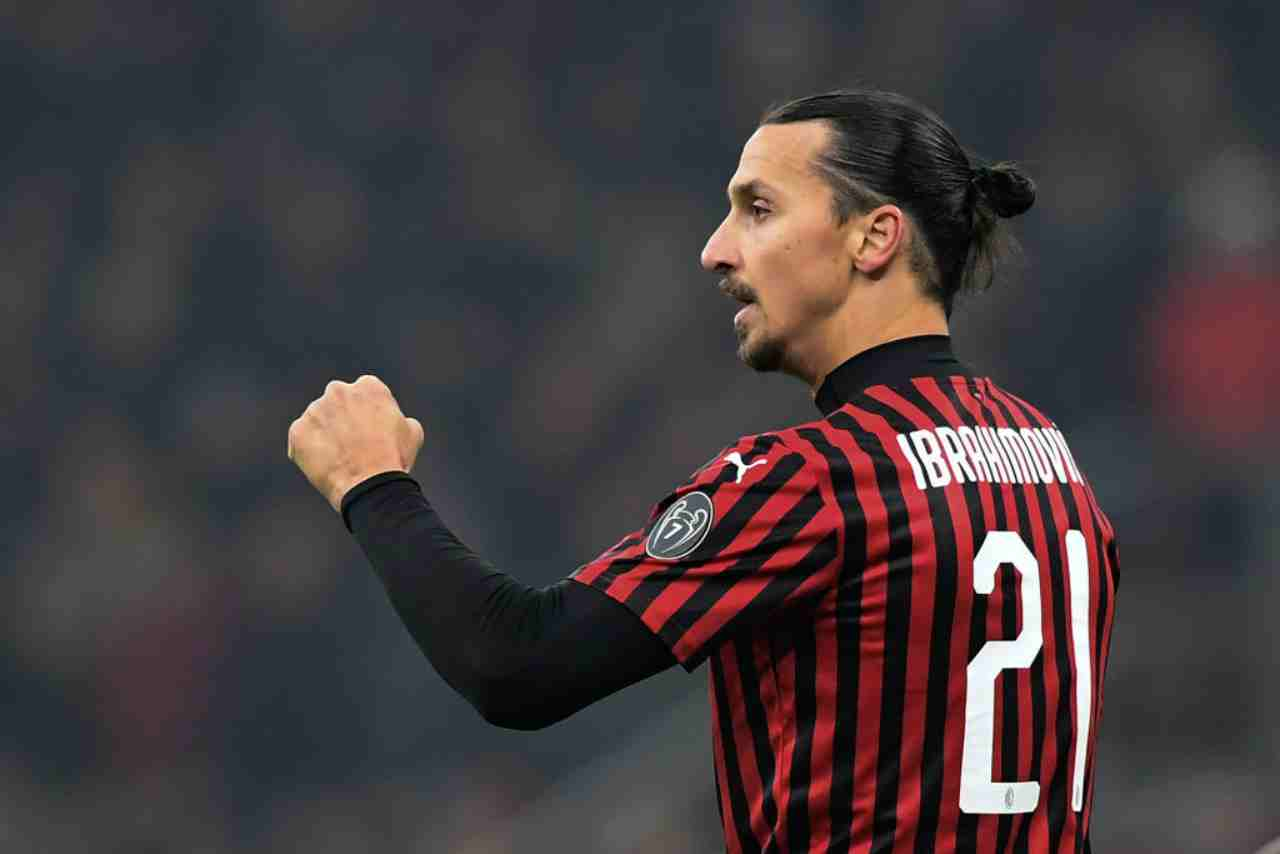 Milan, Ibrahimovic: il leone ruggisce sui social. Tenta il recupero miracoloso per il derby | VIDEO