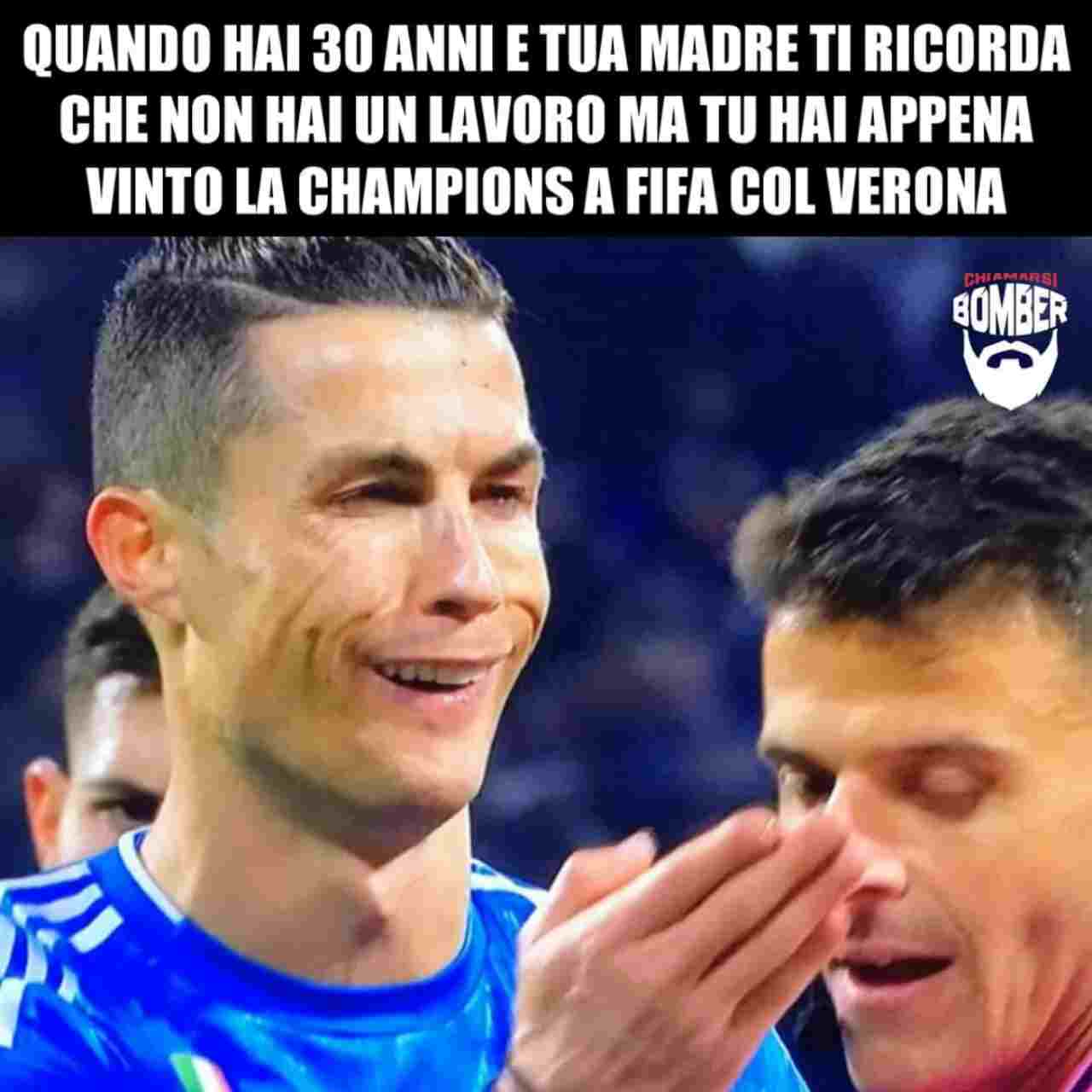 Cristiano Ronaldo, il Meme su Lione-Juve impazza sui social - FOTO