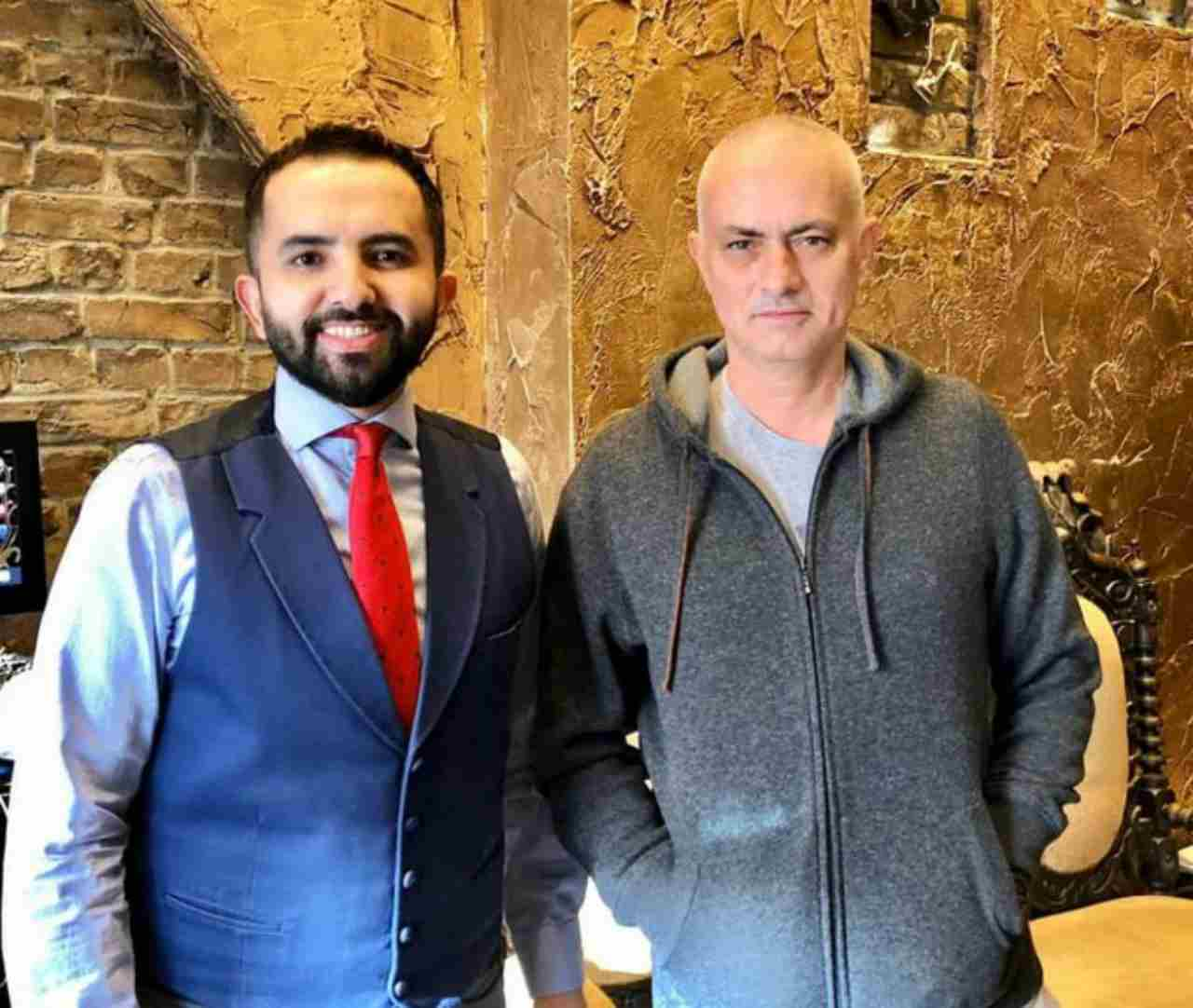 Mourinho, il nuovo look alla Guardiola dello Special One - FOTO