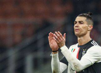 Juve-Inter, Cristiano Ronaldo saluta tifosi immaginari: il video del gesto di CR7