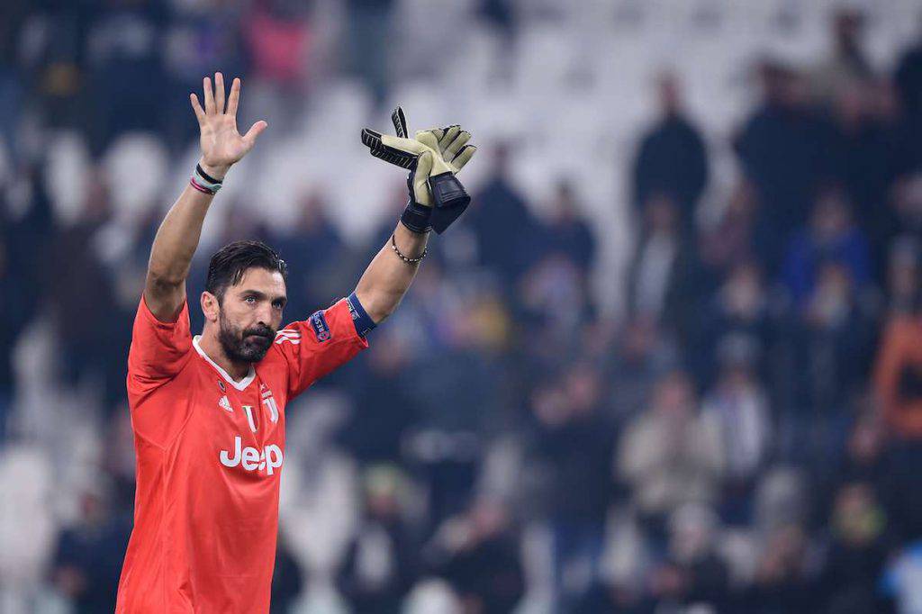 Buffon non si ferma, avanti per un altro anno