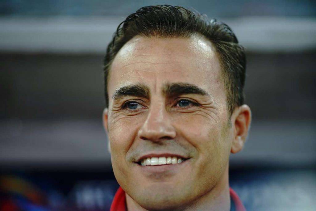 Cannavaro invia 50mila mascherine all'Ospedale Cotugno