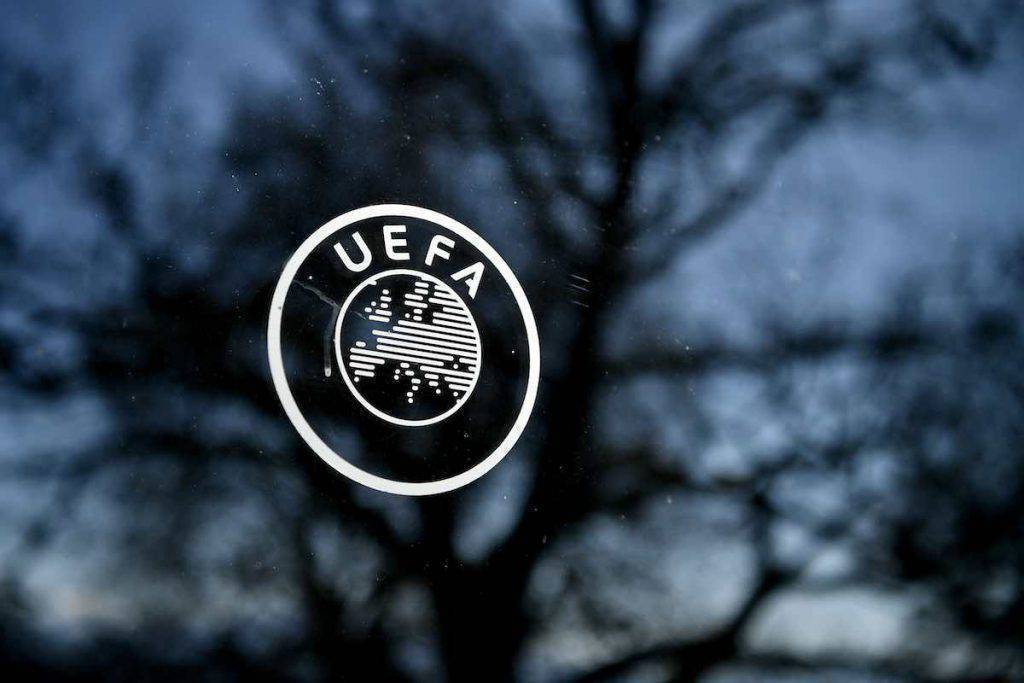 Concludere i campionati, il consiglio della Uefa