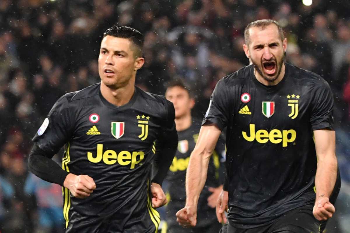 Juventus, confronto negli spogliatoi: Ronaldo a colloquio con i compagni. Buffon e Chiellini protagonisti