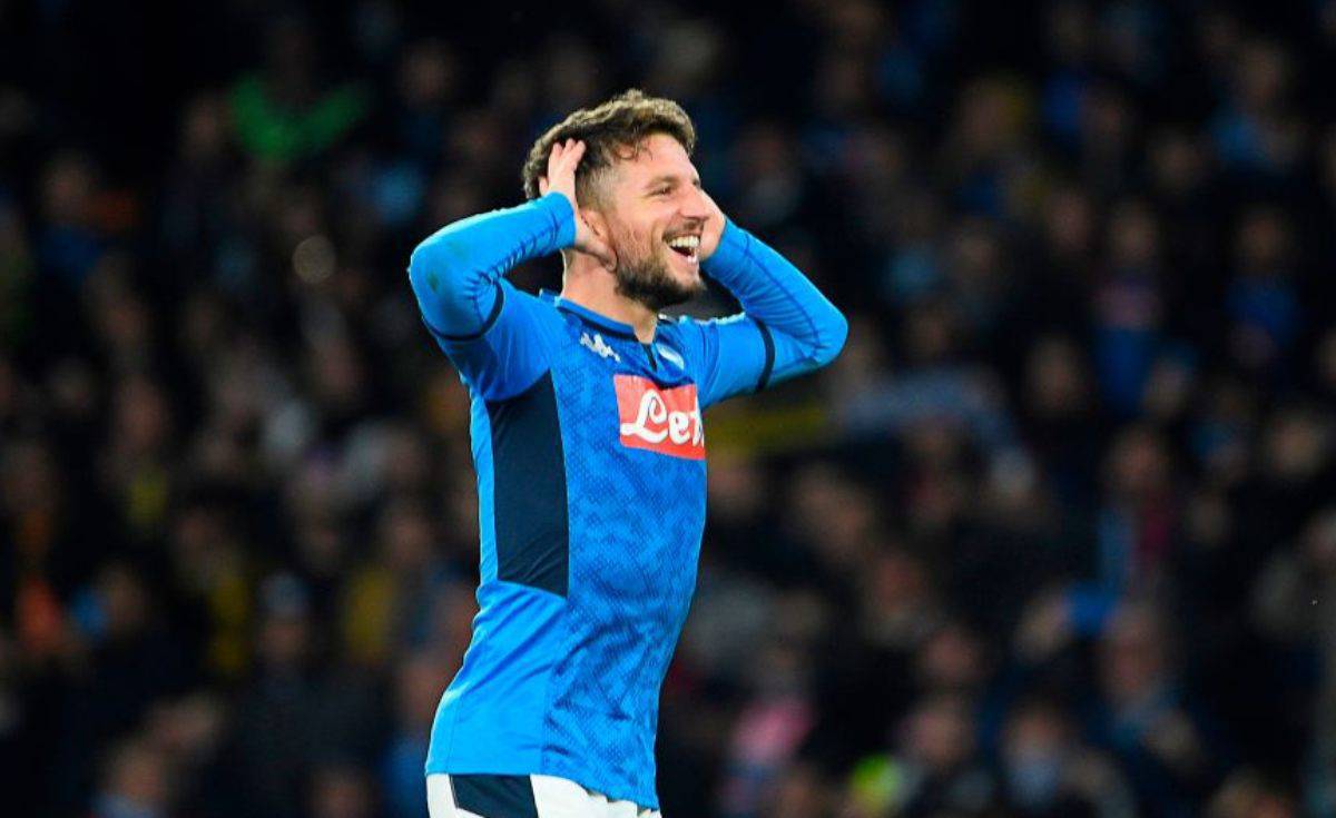 Napoli, Mertens rinnova: la gioia dei tifosi e le cifre del contratto 