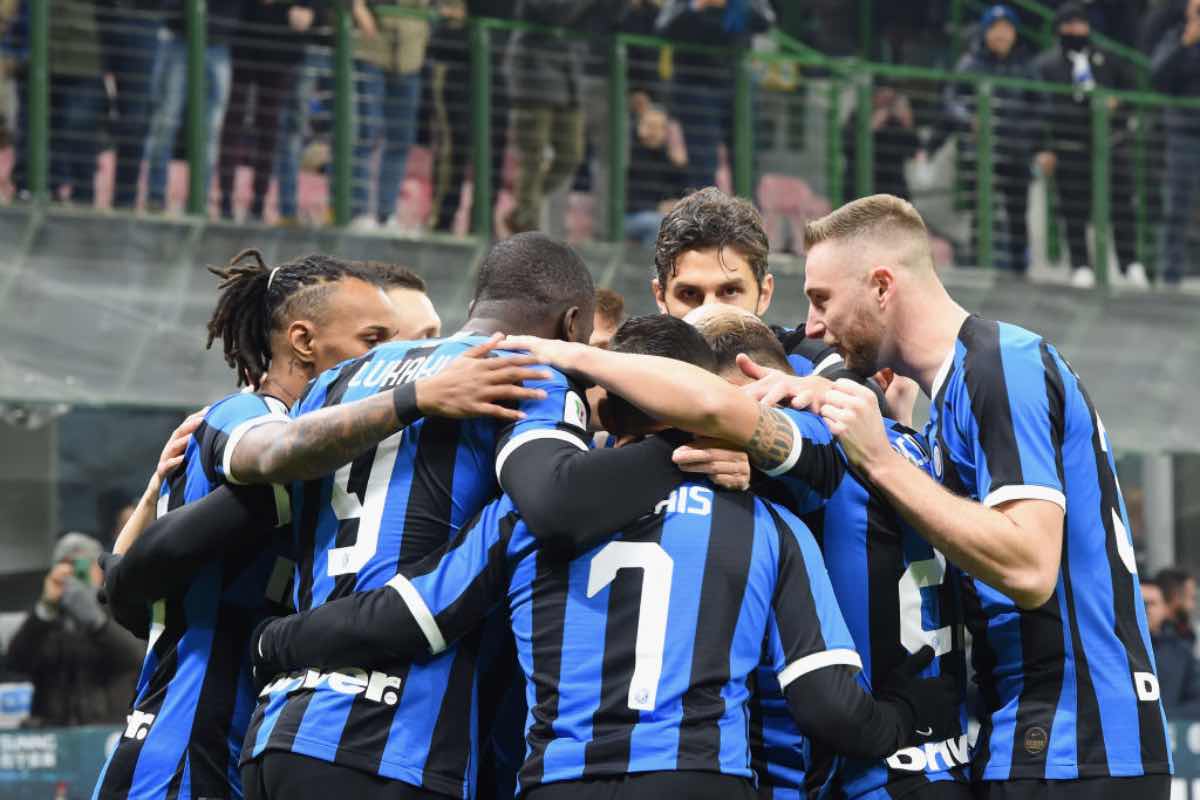 Inter, arrivate le 300 mila mascherine da Pechino