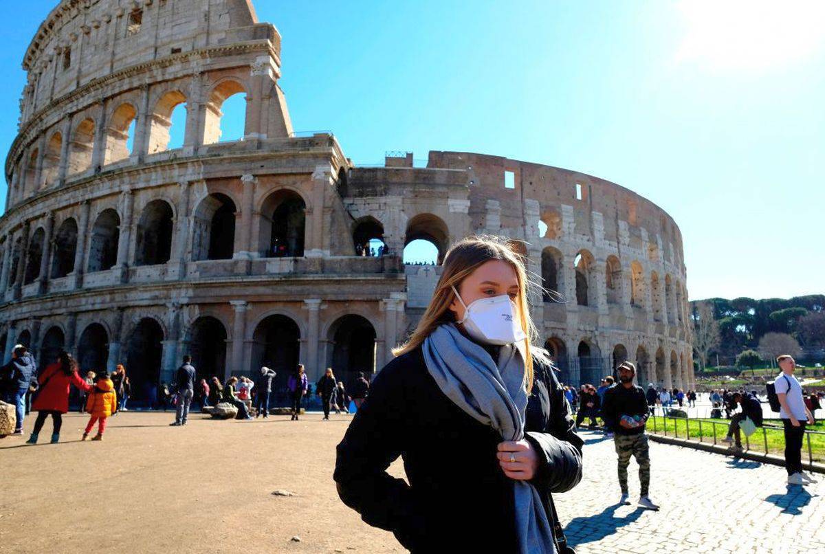 Italiani in quarantena e aumentano le truffe telefoniche