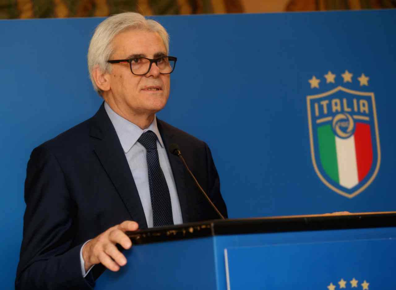 Nicchi, il presidente dell'AIA avvert: "Non mandiamo gli arbitri allo sbaraglio"