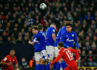 Schalke 04, i calciatori si tagliano gli ingaggi: la forza della solidarietà in Bundesliga