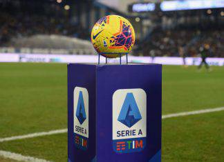 Serie A, i calciatori vogliono giocare: l’ipotesi per terminare campionato