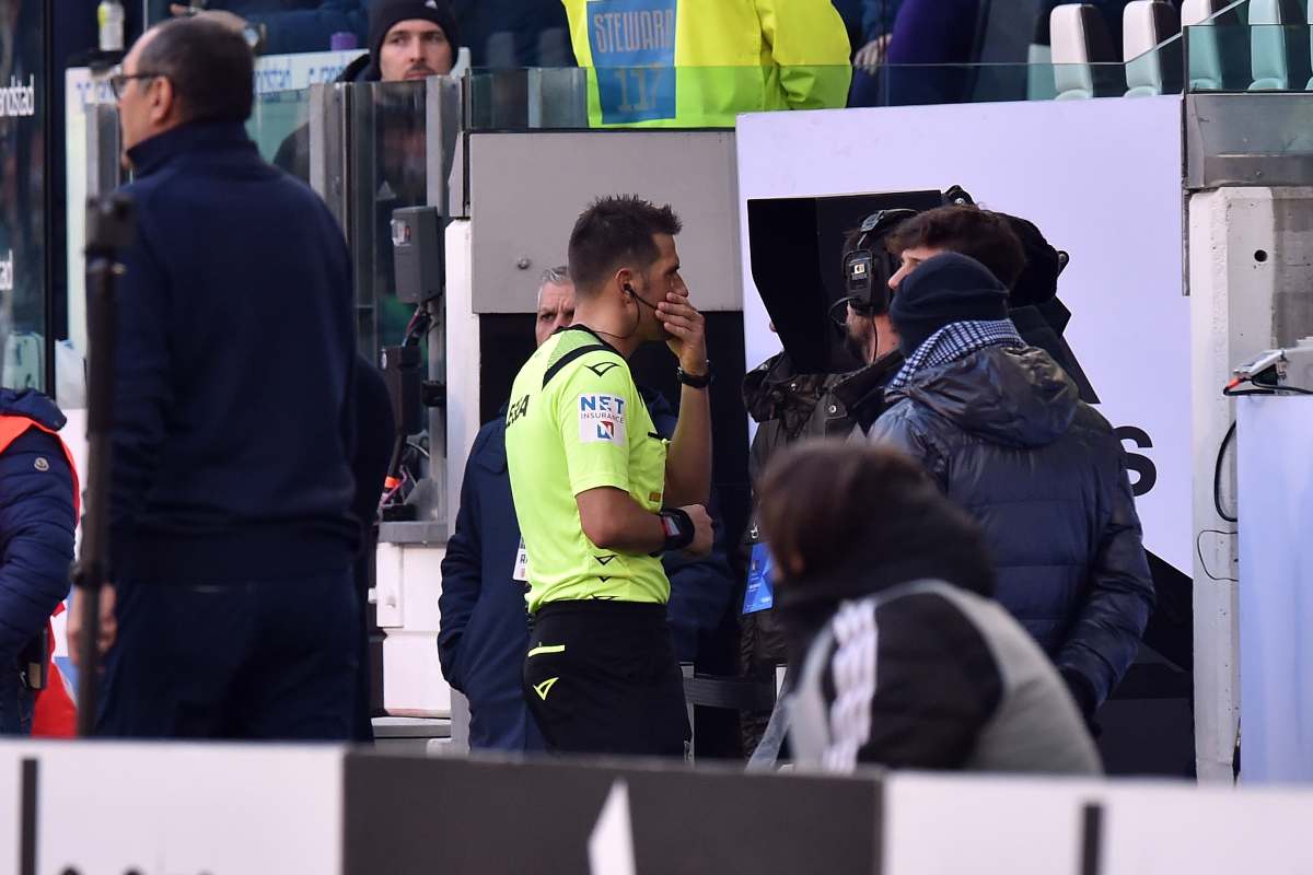 Arbitro Pasqua durante Juventus-Fiorentina