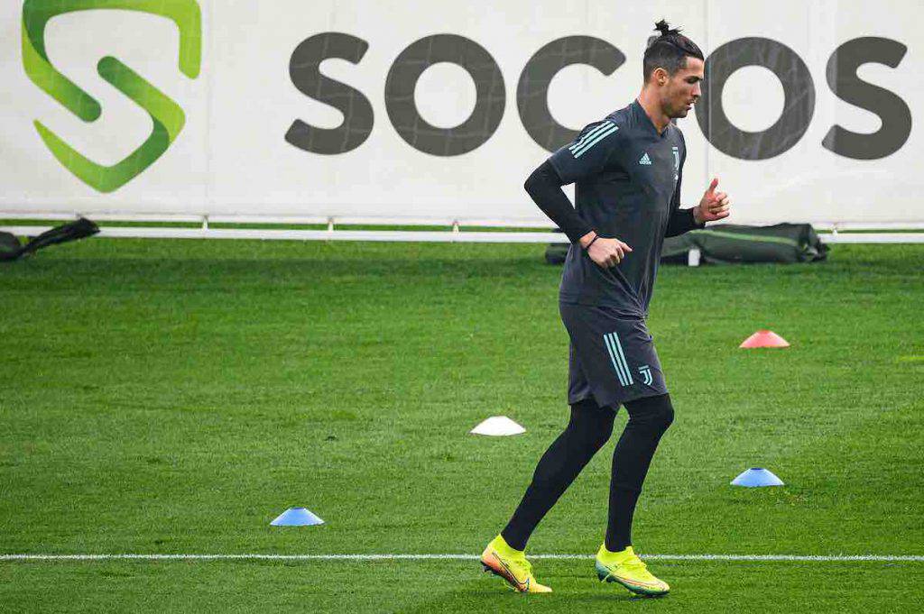 Cristiano Ronaldo resta ancora a Madeira