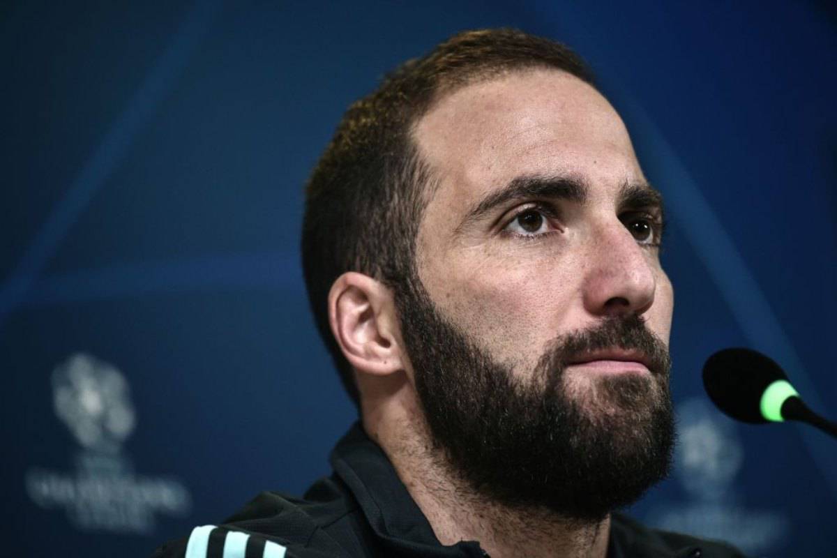 Juventus, Higuain potrebbe restare in Argentina: il retroscena