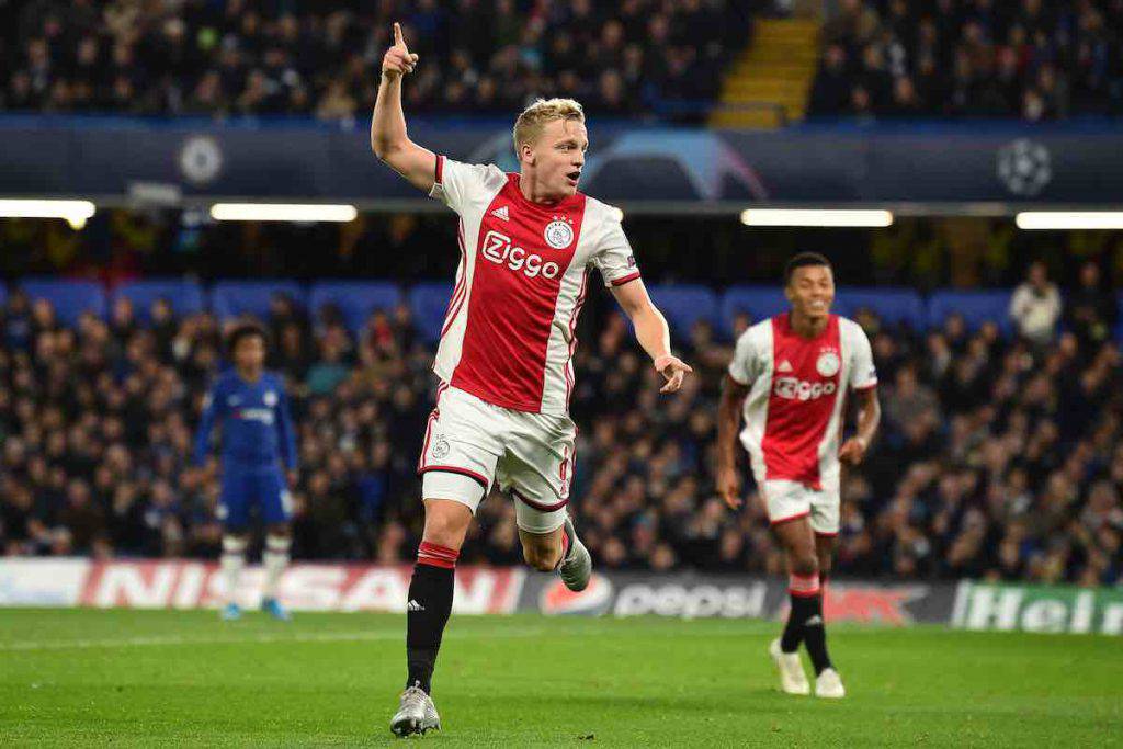 Van de Beek conteso fra Real e Juve