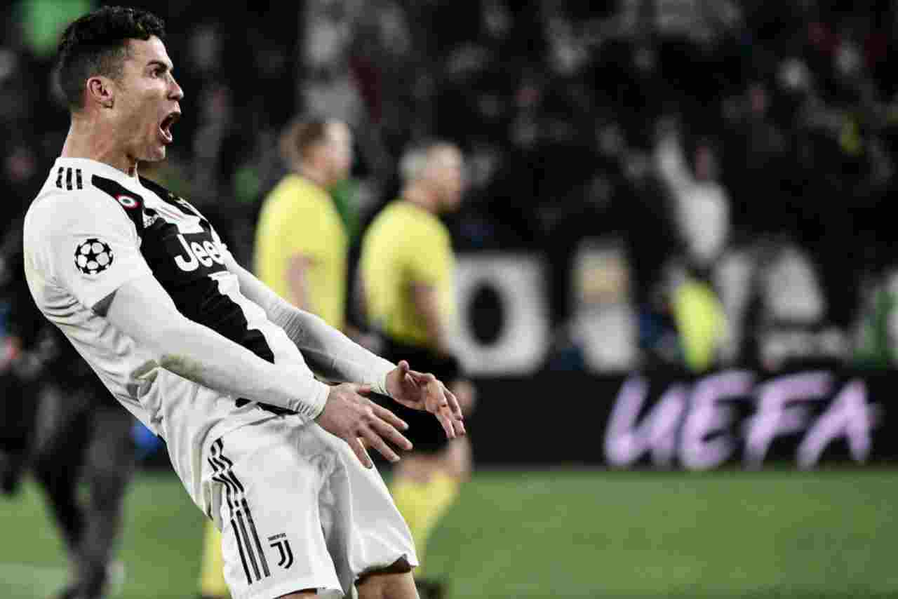 L'esultanza di Cristiano Ronaldo dopo la tripletta all'Atletico Madrid