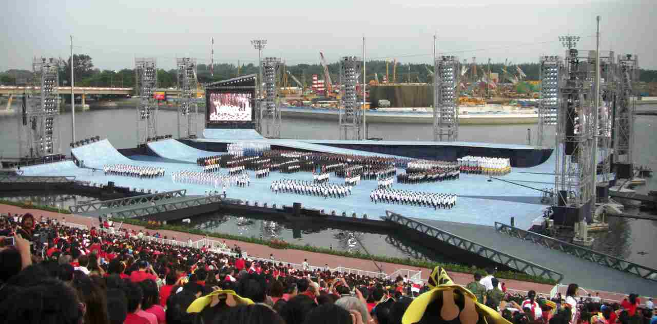 Lo stadio più strano del mondo: storia e curiosità sul Float di Marina Bay